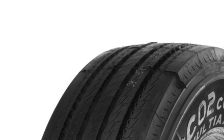 Anvelope de directie Prometeon 295/80R22.5 PROMETEON C02 COACH MULTIAXLE 156/150M TL M+S 3PMSF 295 / 80 R22.5